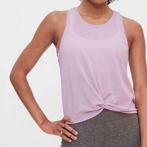 Gap Fit Breathe black mesh twist front tank
